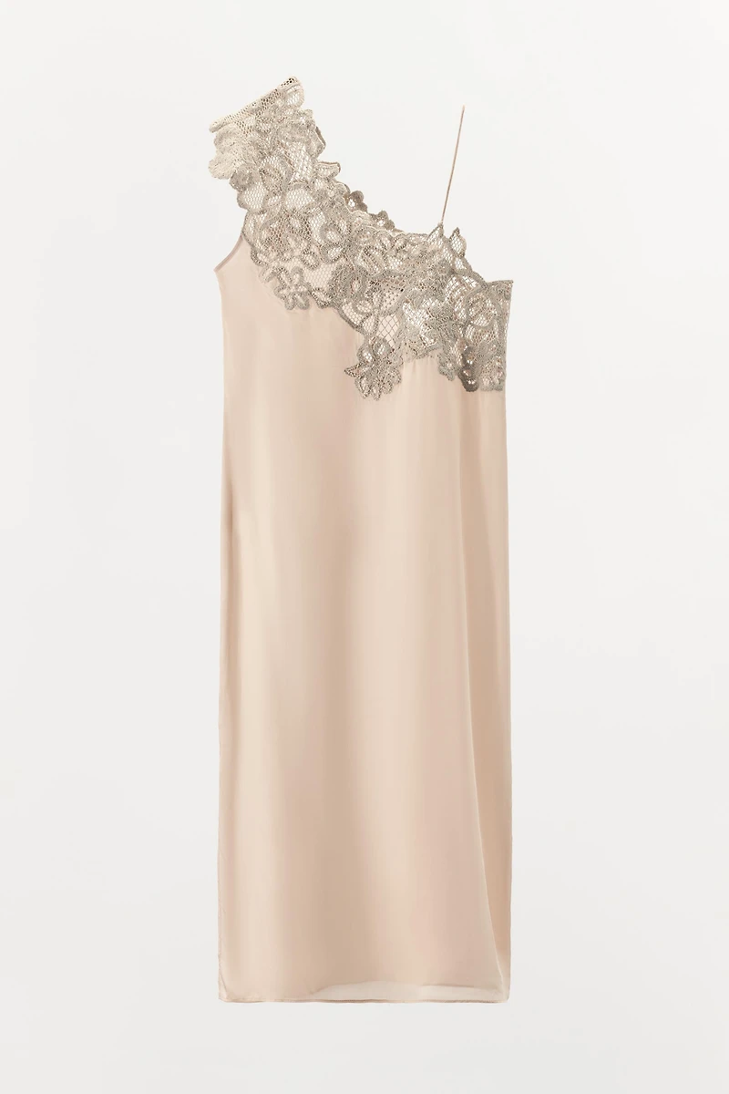 ROBE ASYMÉTRIQUE AU CROCHET LIMITED EDITION