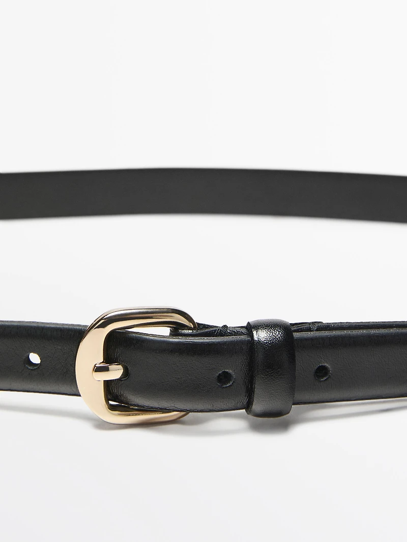 Leather belt with arched buckle