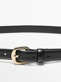 Leather belt with arched buckle