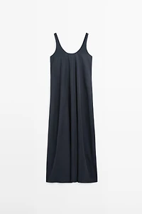 Flowing flared dress with straps