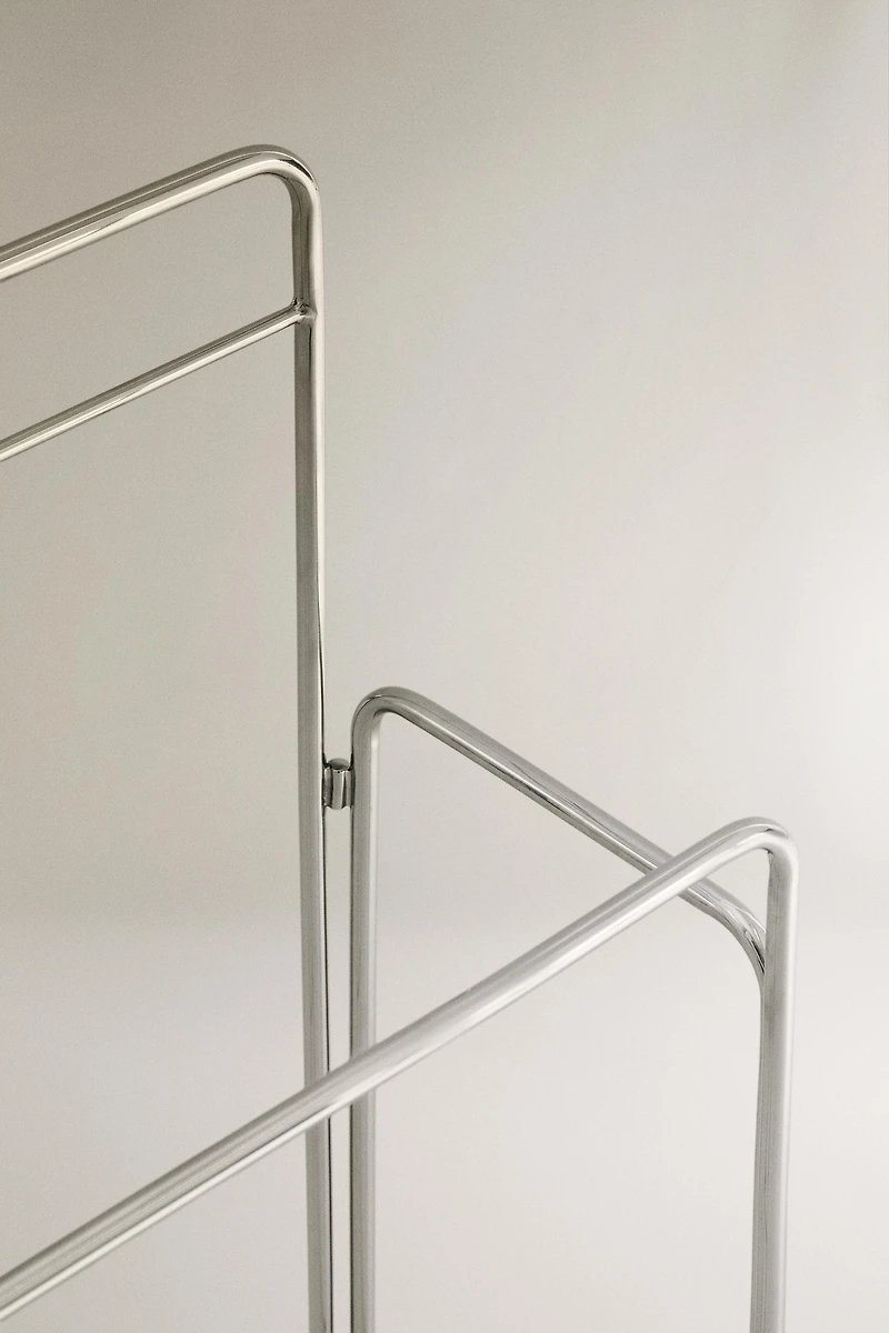 STEEL AND GLASS TOWEL RACK