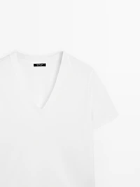 100% cotton interlock V-neck T-shirt