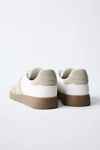 TENNIS EN CUIR