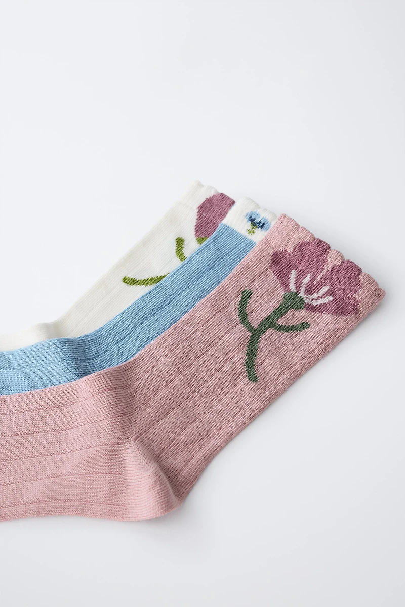 LOT DE TROIS PAIRES CHAUSSETTES FLEURS
