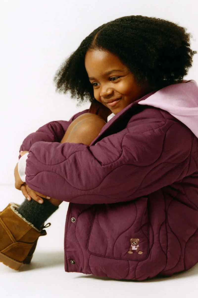 EMBROIDERED BEAR HOODED PUFFER JACKET