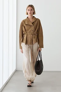 Veste à cordon en cuir et daim
