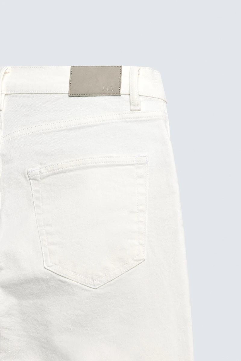 JEAN SLIM FIT BASIQUE