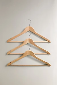 CINTRE BOIS LAQUÉ (LOT DE 3)