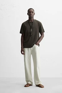 BASIC LIGHTWEIGHT T-SHIRT