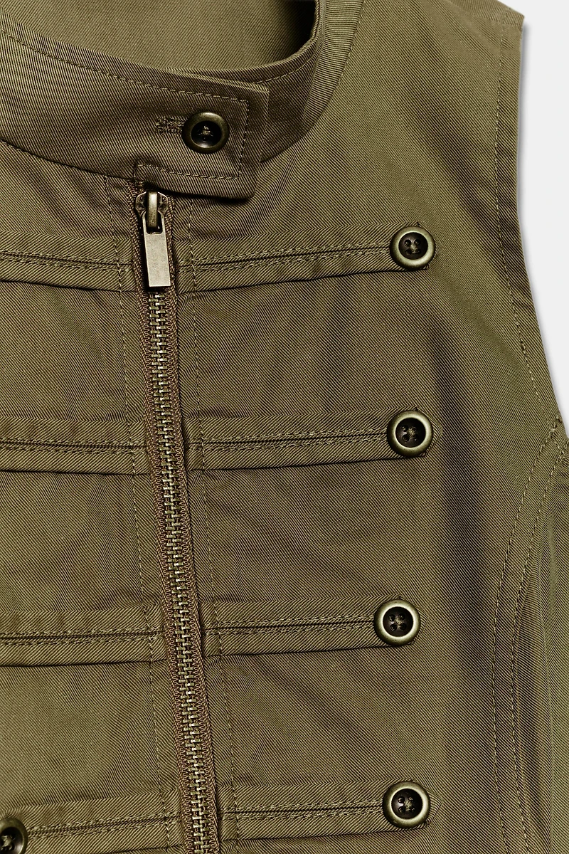GILET ZIPPÉ À BOUTONS