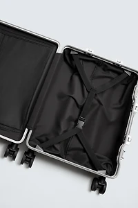 TRAVEL SUITCASE