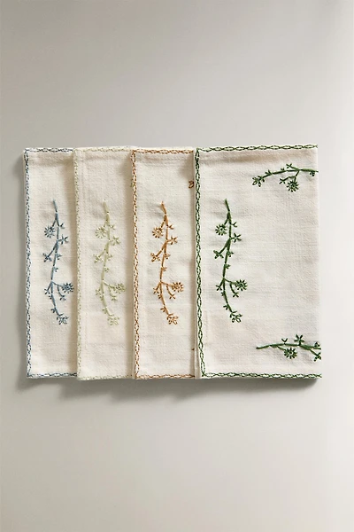EMBROIDERED PLANT NAPKIN SET (PACK OF 4)