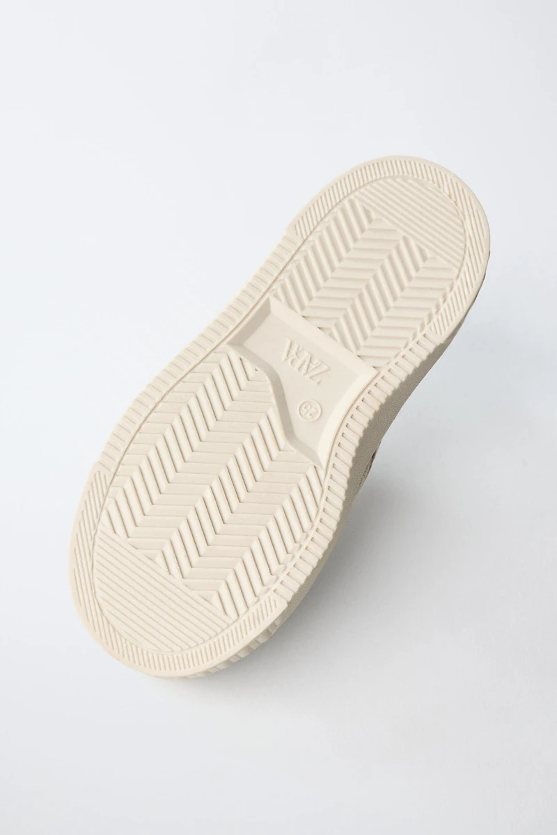 FABRIC SNEAKERS