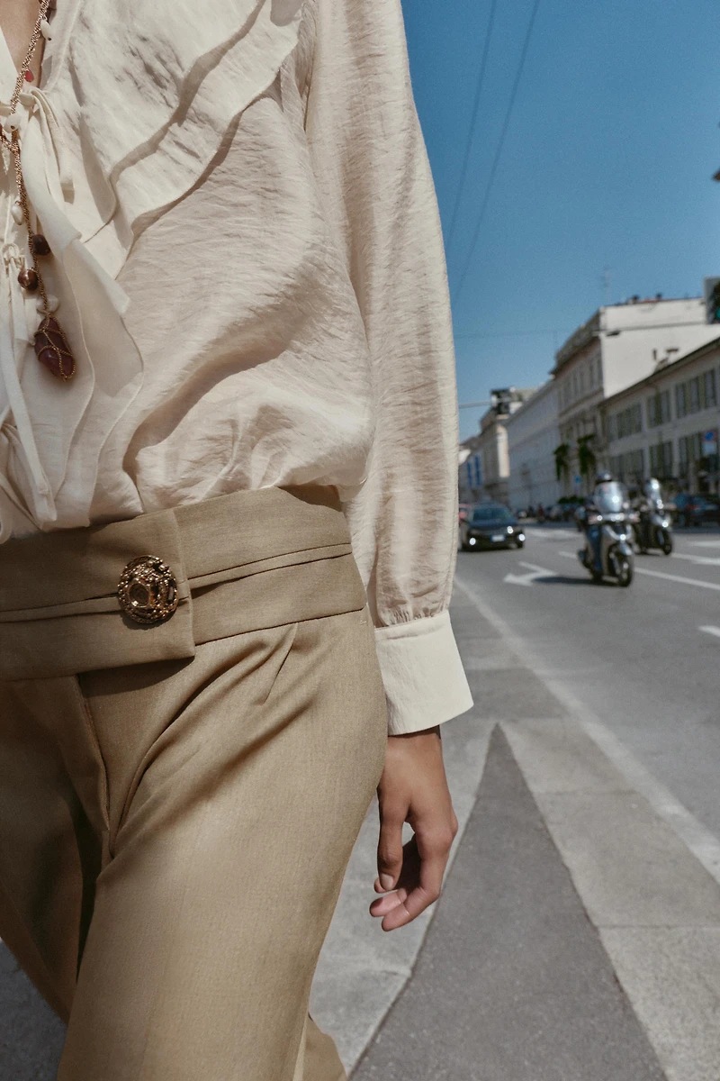 WIDE LEG PANTS WITH GOLD BUTTON