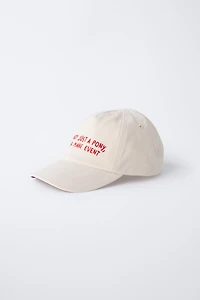 EMBROIDERED TEXT CAP