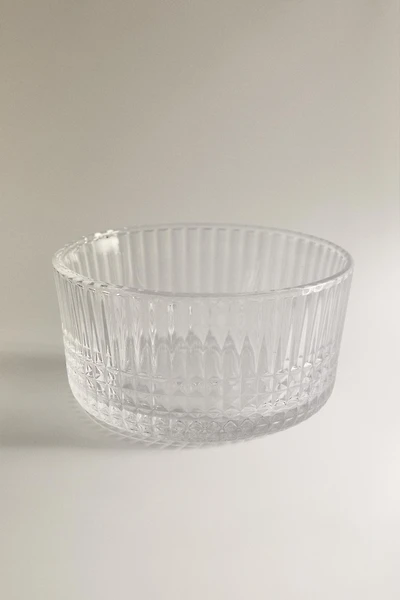 MINI GLASS BOWL WITH A RAISED DESIGN