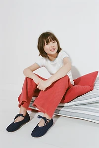 CROCHET BOW BALLET FLATS