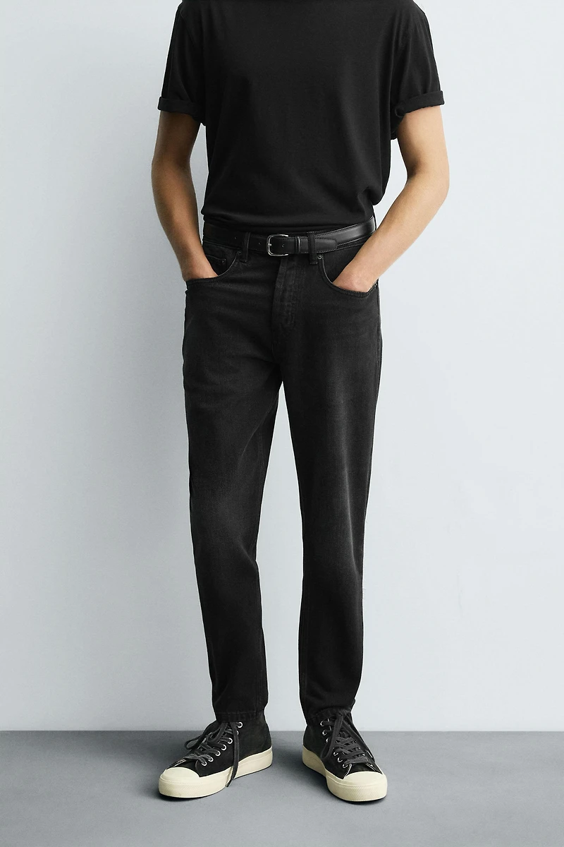 SLIM CROPPED FIT JEANS