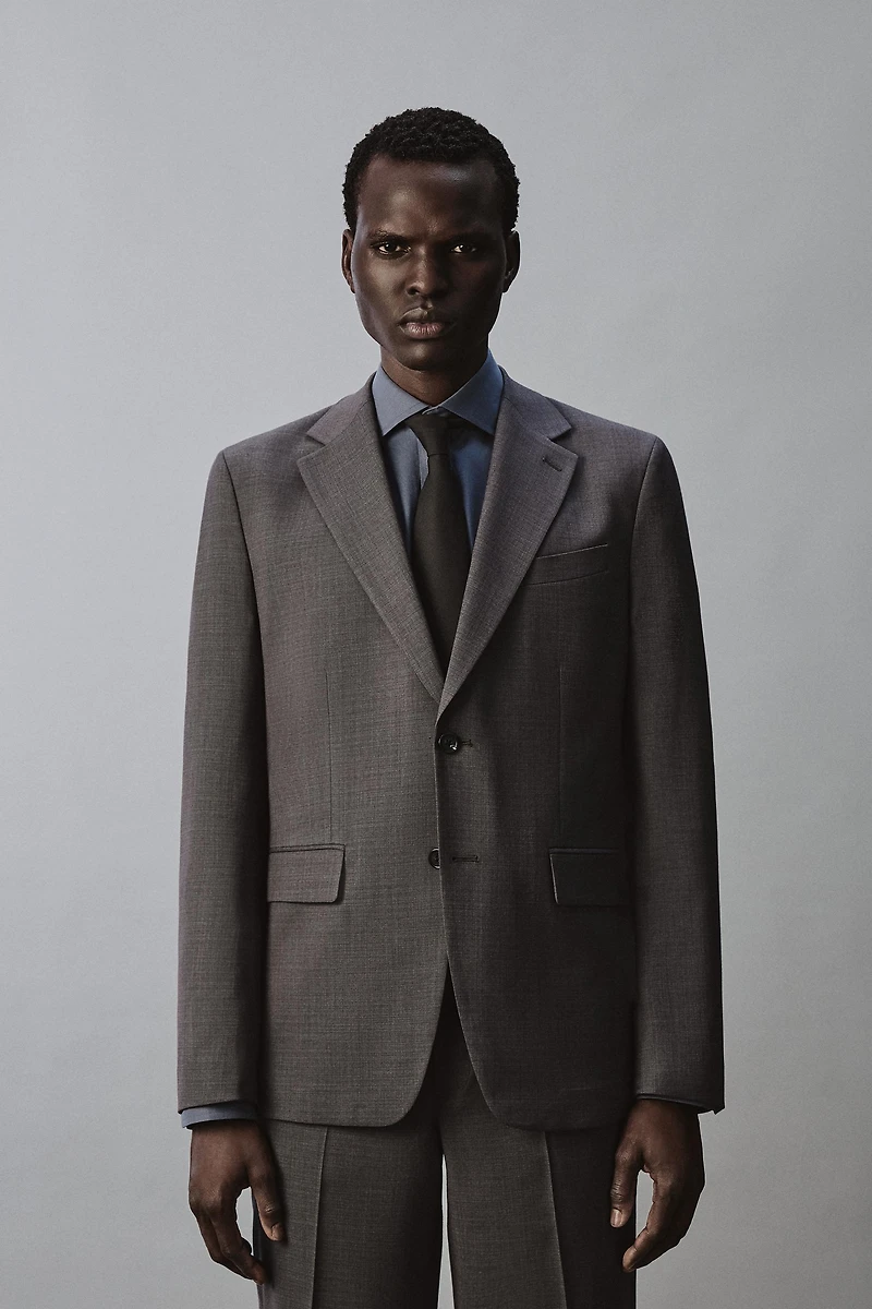 TEXTURED SUIT BLAZER