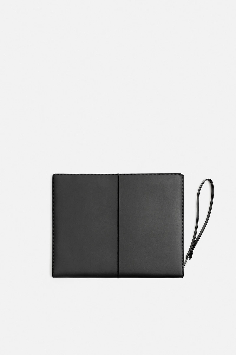 LEATHER CLUTCH