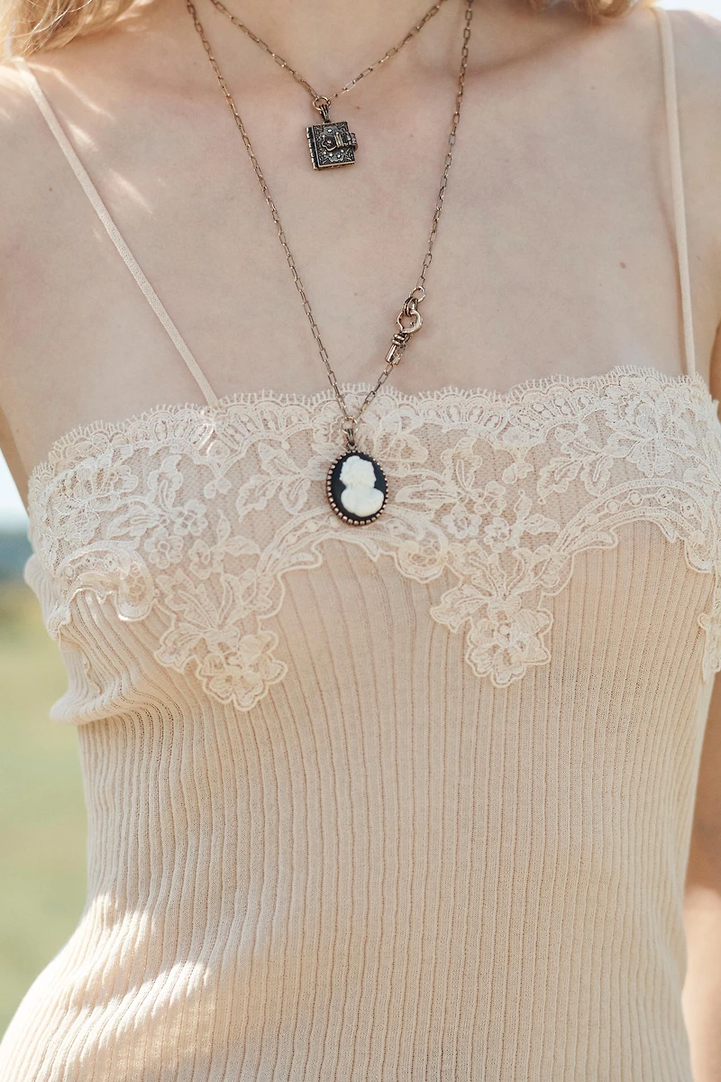 LIMITED EDITION RIBBED LACE TOP