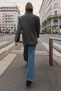 OVERSIZED DOUBLE BREASTED BLAZER