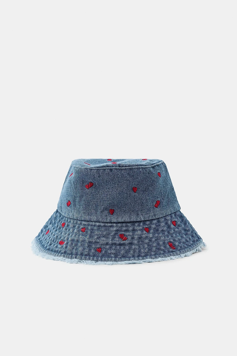 EMBROIDERED HEART DENIM BUCKET HAT