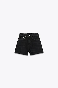 HIGH-WAISTED MOM FIT SHORTS