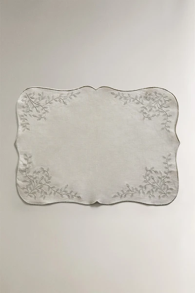 SET DE TABLE LIN BRODERIE VÉGÉTALE