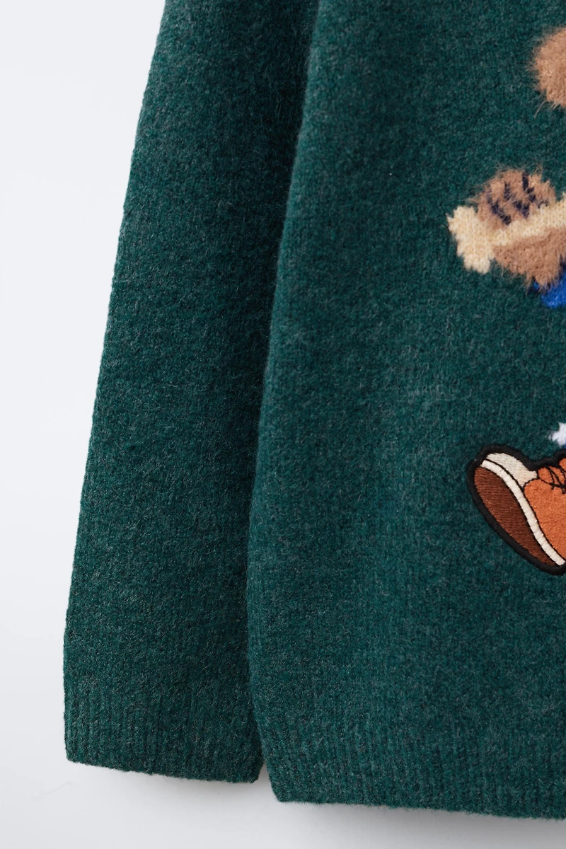 BEAR KNIT SWEATER