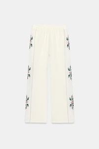SIDE STRIPE STRAIGHT LEG PANTS