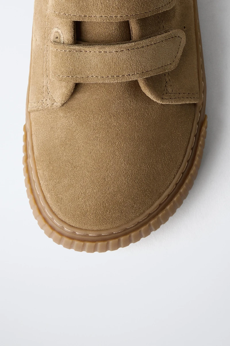 TENNIS SUÉDÉ BAREFOOT