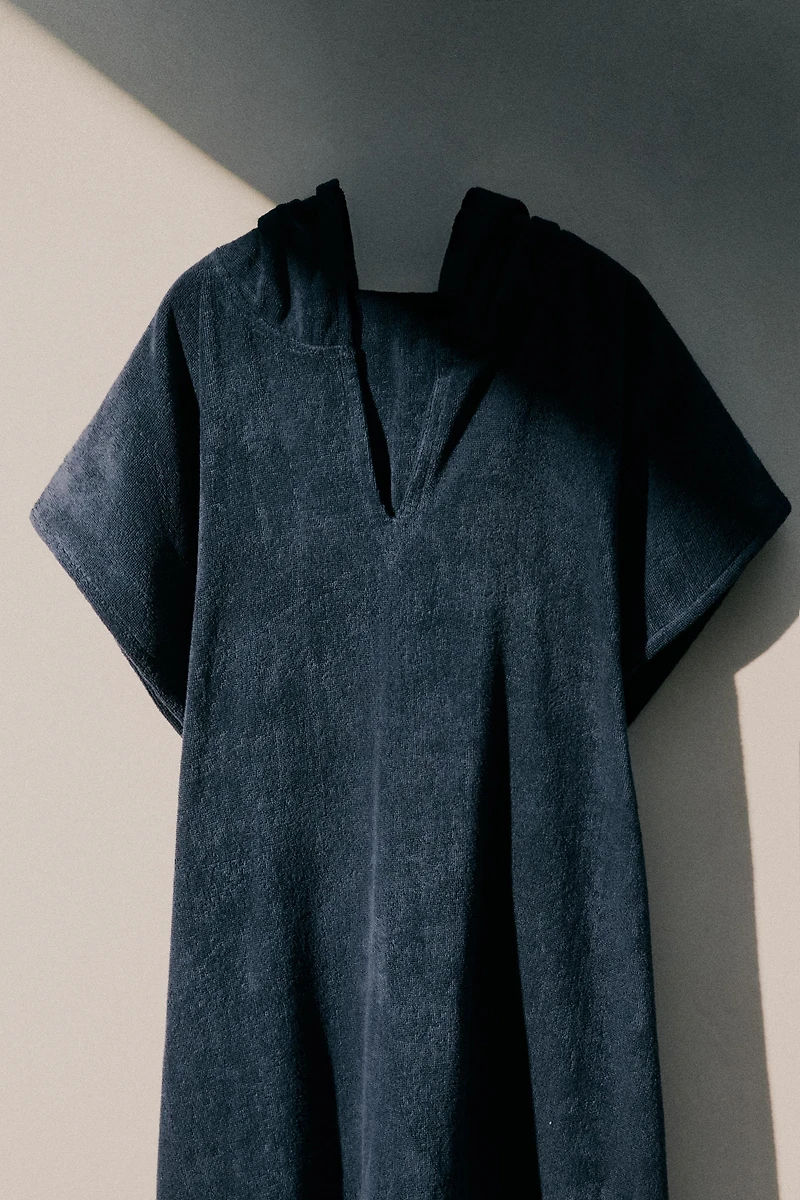 COTTON TERRYCLOTH BEACH PONCHO
