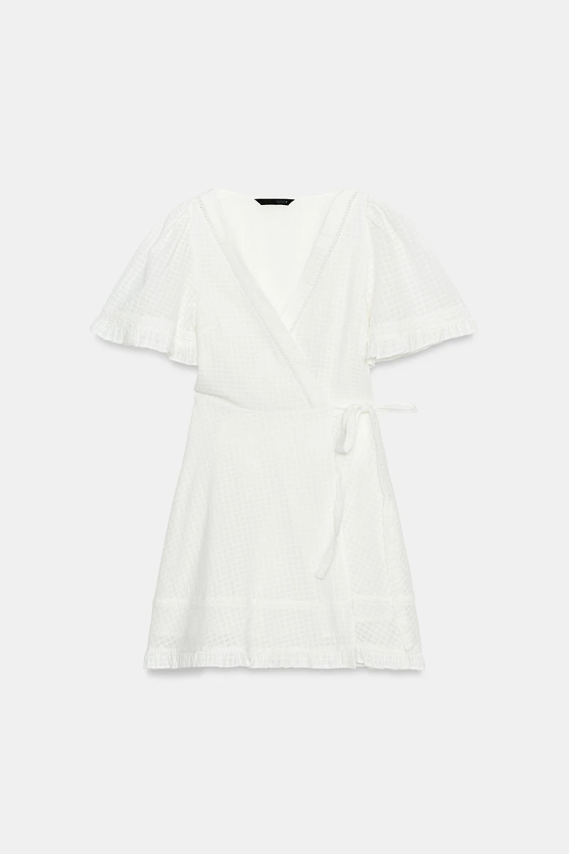 SHORT WRAP TEXTURED DRESS
