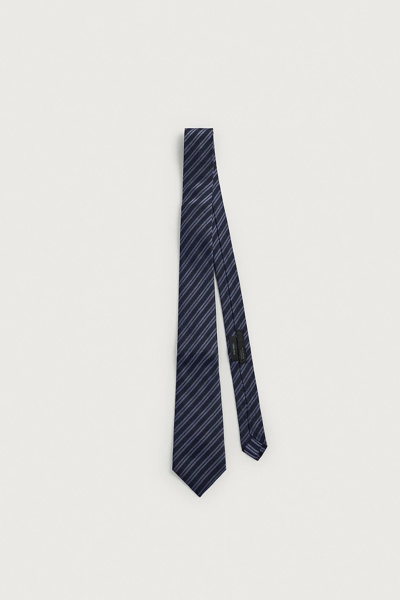 100% SILK STRIPED TIE