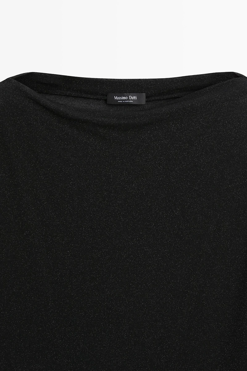 Lightweight asymmetric metallic-effect T-shirt
