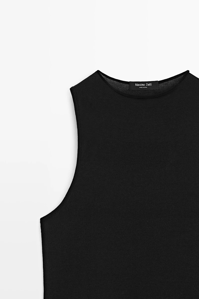 Lace detail halter top