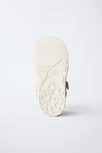 BAREFOOT SNEAKERS