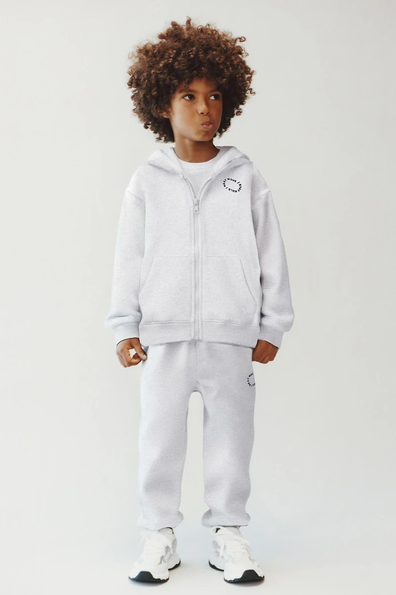 BASIC TEXT ZIP-UP SWEATSHIRT