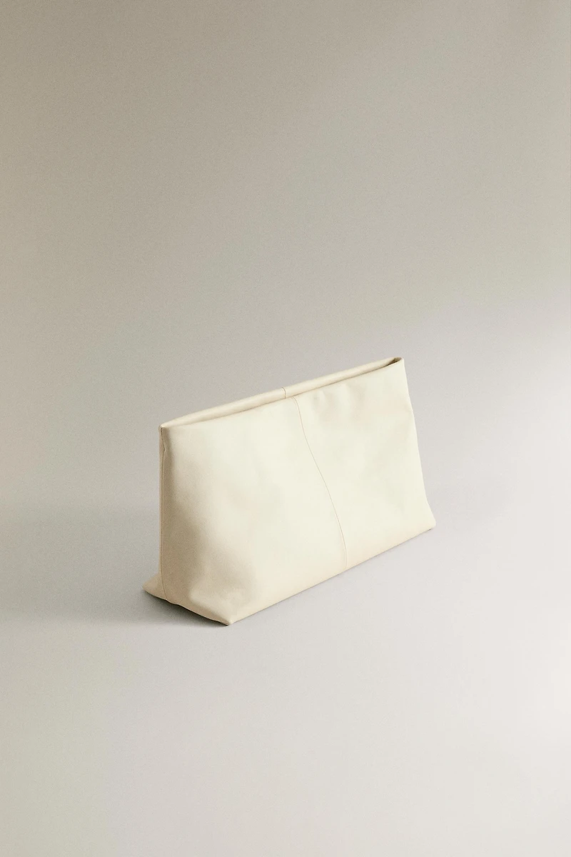 LEATHER MAKEUP BAG