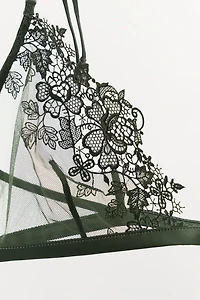 MESH LACE TRIANGLE BRA