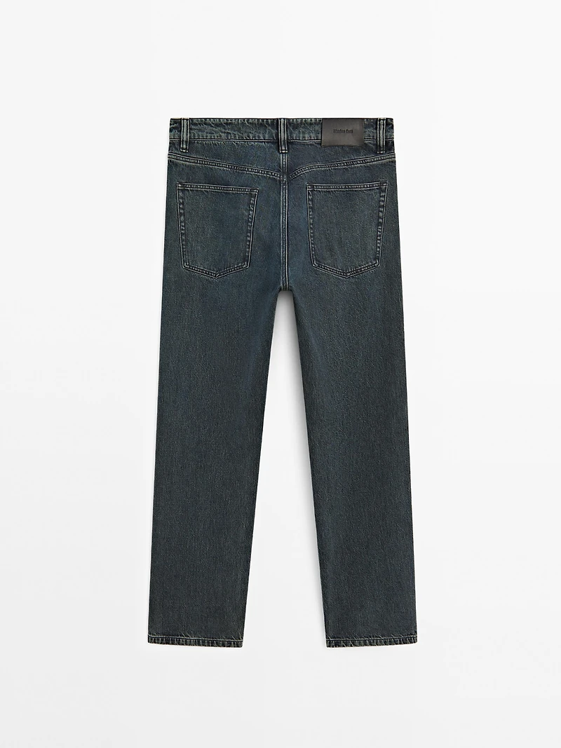 Wide-leg jeans