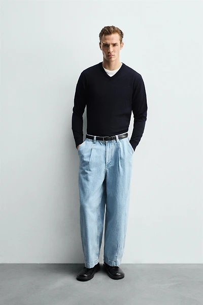 PLEATED WIDE FIT DENIM CHINO PANTS