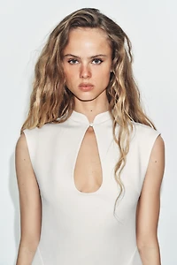 VOLUMINOUS MINI DRESS