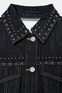 VESTE EFFET JEAN À CLOUS