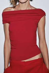 DRAPED TOP
