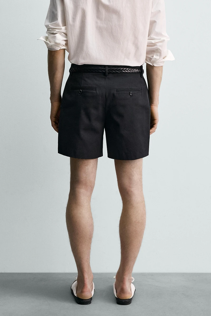 SHORT PLISSÉ COURT AARON LEVINE X ZARA