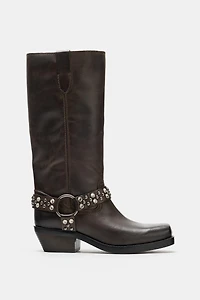FLAT LEATHER BOOTS WITH APPLIQUES