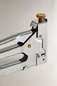 MANUAL STEEL STAPLER