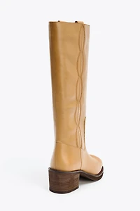 LEATHER TOPSTITCHED BOOTS